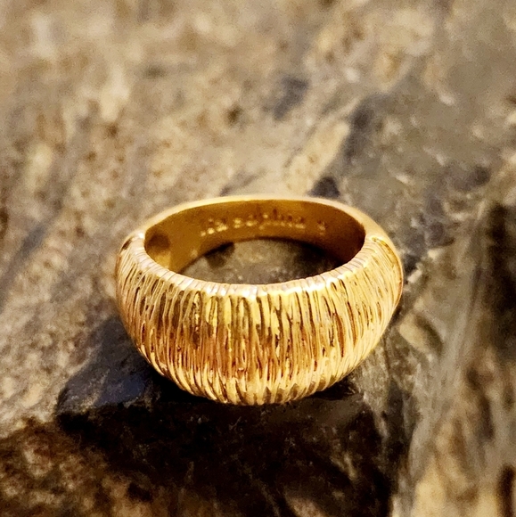 Lia Sophia "Spool" Ring - Picture 1 of 7
